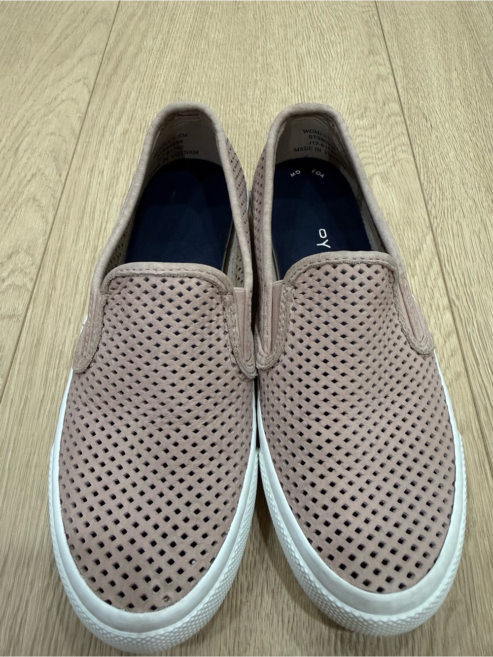 Sperry Crest Vibe Perforated Suede Slip On Sneakers Blush Pink Women’s 6M